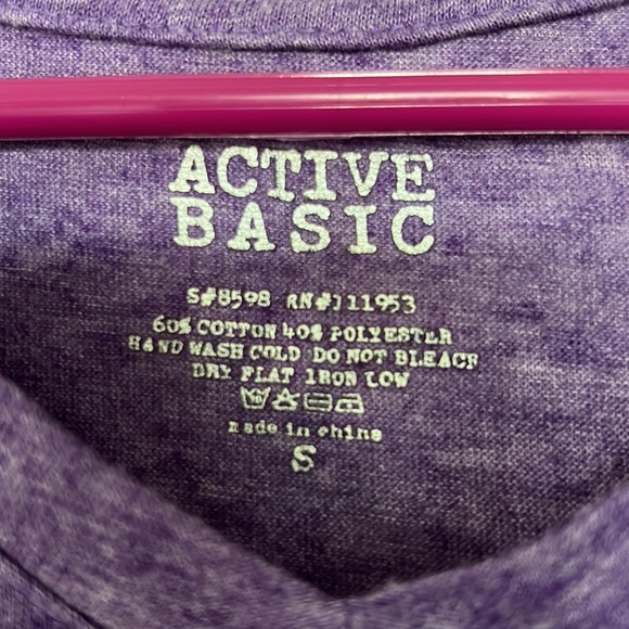 (3 for $15) East Coast Lifestyle T-Shirt ⚓️💜 - Picture 4 of 4